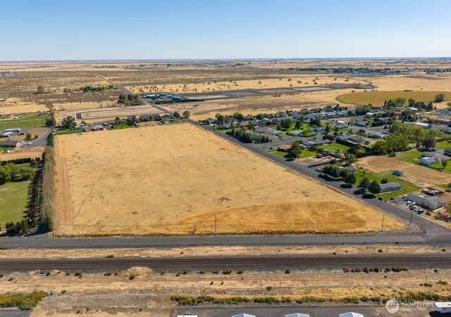 Photo 4 of Land for sale at 0 Railroad Ave NW, Ephrata, WA 98823 | MLS# NWM2594380 | Listing updated on 2026-10-20