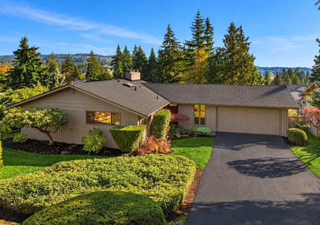 Photo 2 of Single family home for sale at 12603 Se 26th Place, Bellevue, WA 98005 | MLS# NWM2594400 | Listing updated on 2026-10-28