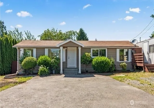 Single family home for sale at 20225 108th Avenue SE, Kent, WA 98031 | MLS# NWM2594423