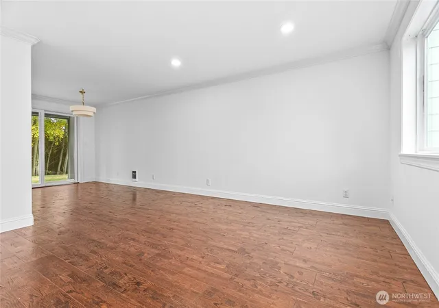 Photo 4 of Condo for sale at 4230 Wintergreen Cir #191, Bellingham, WA 98226 | MLS# NWM2594454 | Listing updated on 2026-10-15