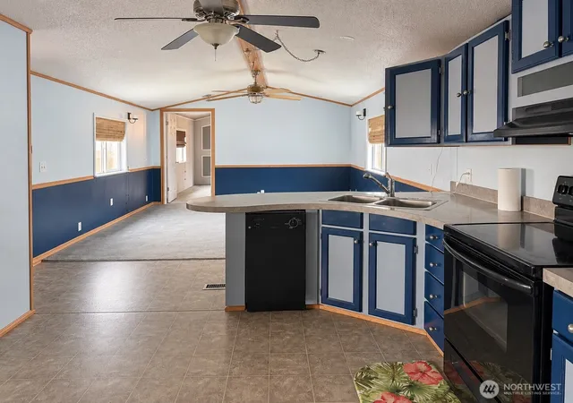 Photo 1 of Manufactured home for sale at 2110 Trosper Rd SW #13, Olympia, WA 98512 | MLS# NWM2594459 | Listing updated on 2026-10-21