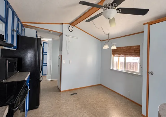 Photo 3 of Manufactured home for sale at 2110 Trosper Rd SW #13, Olympia, WA 98512 | MLS# NWM2594459 | Listing updated on 2026-10-21