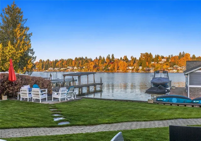 Photo 2 of Single family home for sale at 801 Stitch Rd, Lake Stevens, WA 98258 | MLS# NWM2594465 | Listing updated on 2026-10-26