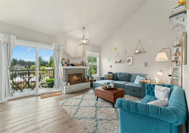 Photo 3 of Condo for sale at 820 Cady Rd #G304, Everett, WA 98203 | MLS# NWM2594475 | Listing updated on 2026-10-16
