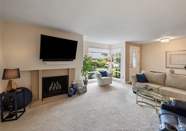 Photo 4 of Single family home for sale at 7416 95th Avenue SW, Lakewood, WA 98498 | MLS# NWM2594493 | Listing updated on 2026-10-22