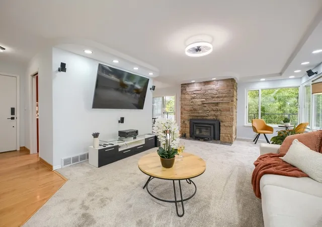 Photo 3 of Single family home for sale at 1017 S 208th Street, Des Moines, WA 98198 | MLS# NWM2594494 | Listing updated on 2026-10-30