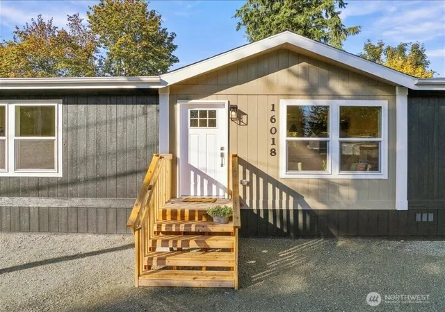 Photo 2 of Manufactured home for sale at 16018 357th Avenue Se, Sultan, WA 98294 | MLS# NWM2594515 | Listing updated on 2026-10-16