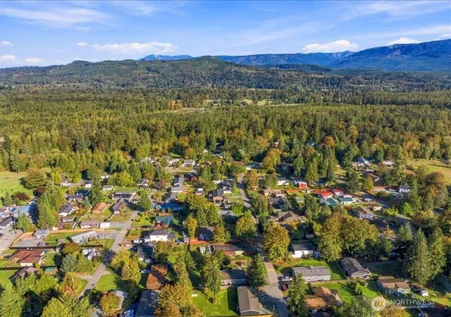 Photo 3 of Manufactured home for sale at 16018 357th Avenue SE, Sultan, WA 98294 | MLS# NWM2594515 | Listing updated on 2026-10-16