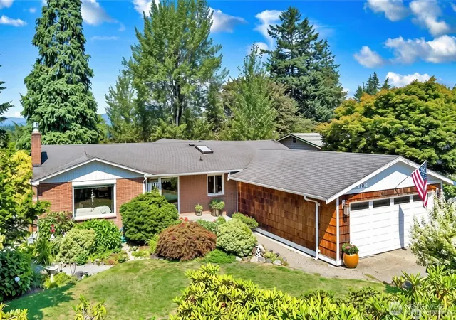 Photo 1 of Single family home for sale at 1101 E 5th Street, Arlington, WA 98223 | MLS# NWM2594536 | Listing updated on 2026-10-24
