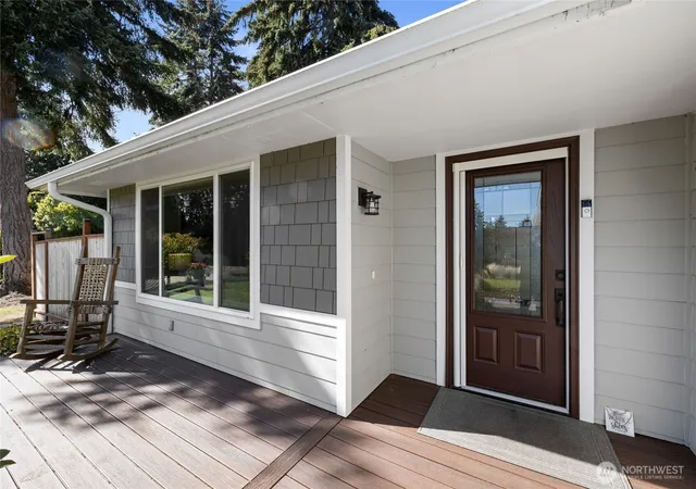 Photo 1 of Single family home for sale at 5024 66th Avenue W, University Place, WA 98467 | MLS# NWM2594541 | Listing updated on 2026-10-26