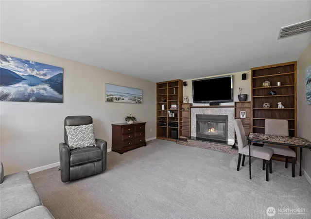 Photo 3 of Single family home for sale at 5024 66th Avenue W, University Place, WA 98467 | MLS# NWM2594541 | Listing updated on 2026-10-26