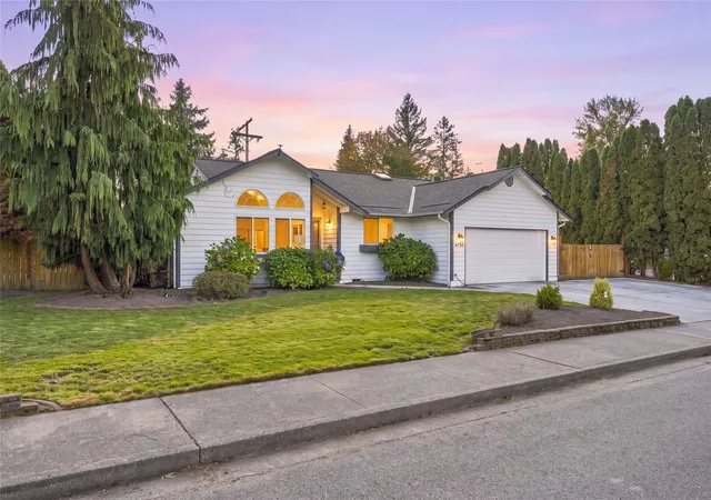 Single family home for sale at 4720 136th Place NE, Marysville, WA 98271 | MLS# NWM2594546