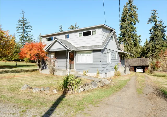 Photo 3 of Sale Pending at 494 Marsden Rd, Port Angeles, WA 98362 | MLS# NWM2594555 | Listing updated on 2026-10-20