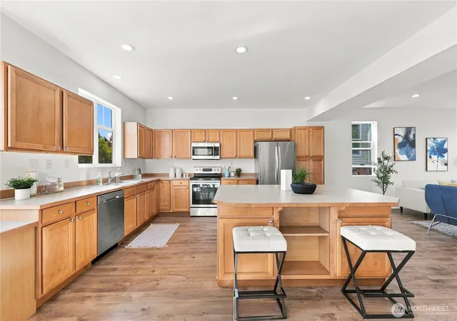 Photo 3 of Single family home for sale at 2800 SW Graham St, Seattle, WA 98126 | MLS# NWM2594563 | Listing updated on 2026-10-15