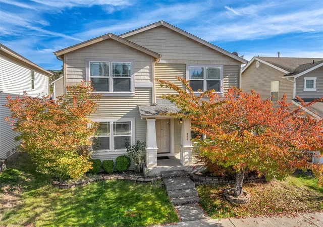 Single family home for sale at 248 Ferndale Ct NE, Renton, WA 98056 | MLS# NWM2594610