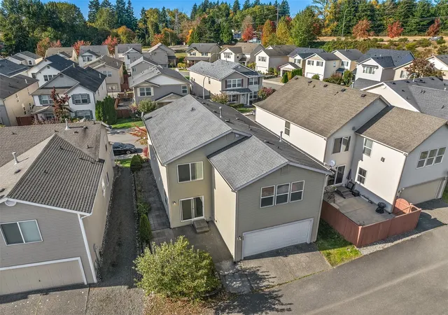 Photo 1 of Single family home for sale at 248 Ferndale Ct NE, Renton, WA 98056 | MLS# NWM2594610 | Listing updated on 2026-10-21