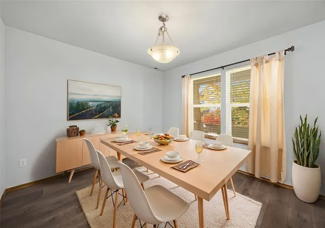 Photo 3 of Single family home for sale at 248 Ferndale Ct NE, Renton, WA 98056 | MLS# NWM2594610 | Listing updated on 2026-10-21