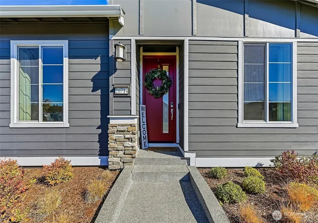 Photo 4 of Single family home for sale at 20714 151st Street E, Bonney Lake, WA 98391 | MLS# NWM2594621 | Listing updated on 2026-10-25