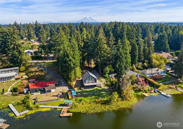 Photo 3 of Single family home for sale at 5033 Atchinson Dr SE, Olympia, WA 98513 | MLS# NWM2594628 | Listing updated on 2026-10-15