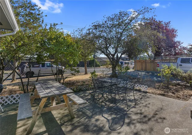 Photo 4 of Single family home for sale at 7374 S Alaska St, Tacoma, WA 98408 | MLS# NWM2594670 | Listing updated on 2026-10-15