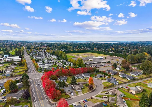 Photo 4 of Single family home for sale at 6630 88th Place NE, Marysville, WA 98270 | MLS# NWM2594680 | Listing updated on 2026-10-19