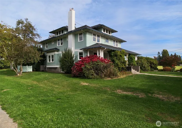 Single family home for sale at 17439 Mclean Rd, Mount Vernon, WA 98273 | MLS# NWM2594682