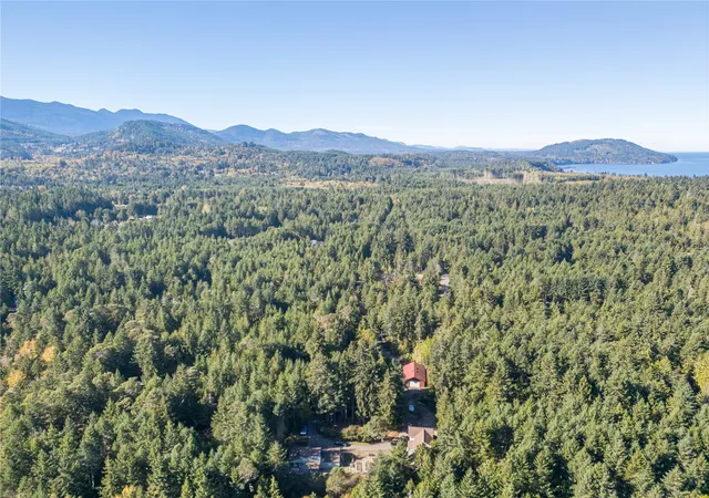 Photo 2 of Single family home for sale at 338 Hunt Rd, Port Angeles, WA 98363 | MLS# NWM2594686 | Listing updated on 2026-10-20