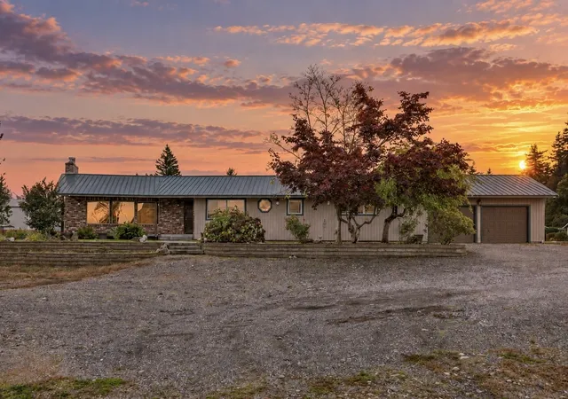 Photo 1 of Single family home for sale at 7368 Everson Goshen Rd, Everson, WA 98247 | MLS# NWM2594690 | Listing updated on 2026-10-19