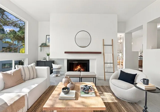 Photo 1 of Sale Pending at 2500 W Manor Pl #318, Seattle, WA 98199 | MLS# NWM2594697 | Listing updated on 2026-10-21