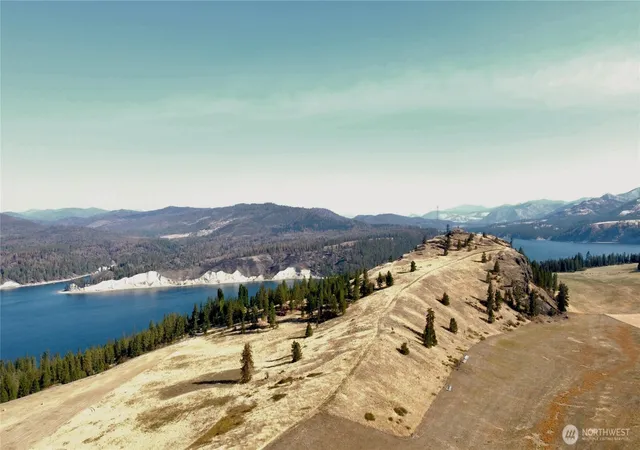Photo 1 of Land for sale at 5078 Hunters Campground Rd #C, Hunters, WA 99137 | MLS# NWM2594698 | Listing updated on 2026-10-15