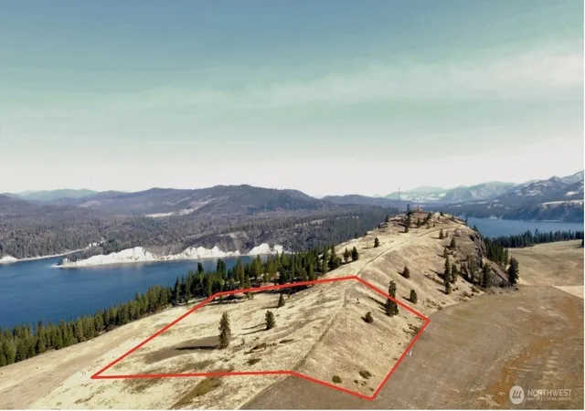 Photo 2 of Land for sale at 5078 Hunters Campground Rd #C, Hunters, WA 99137 | MLS# NWM2594698 | Listing updated on 2026-10-15