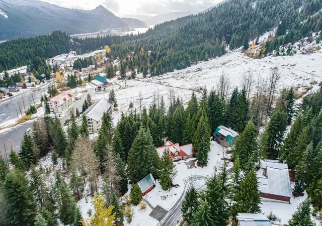 Photo 1 of Single family home for sale at 210 Chamonix Pl, Snoqualmie Pass, WA 98068 | MLS# NWM2594722 | Listing updated on 2026-10-29