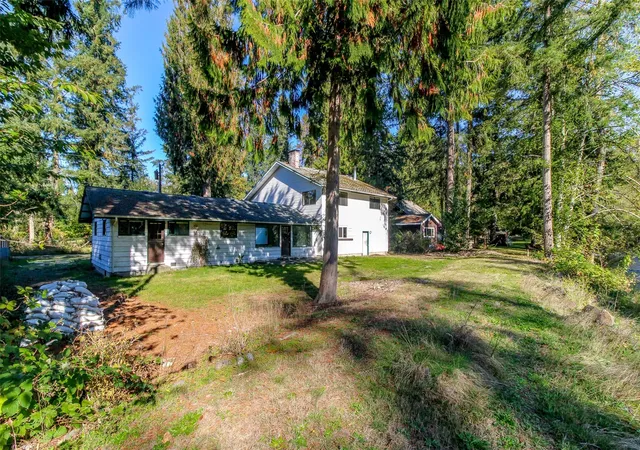 Photo 4 of Single family home for sale at 24009 Southeast 238th St, Maple Valley, WA 98038 | MLS# NWM2594725 | Listing updated on 2026-10-23