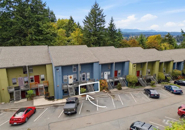 Photo 2 of Condo for sale at 500 National Ave N #11, Bremerton, WA 98312 | MLS# NWM2594746 | Listing updated on 2026-10-16