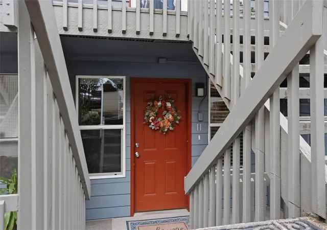 Photo 3 of Condo for sale at 500 National Ave N #11, Bremerton, WA 98312 | MLS# NWM2594746 | Listing updated on 2026-10-16