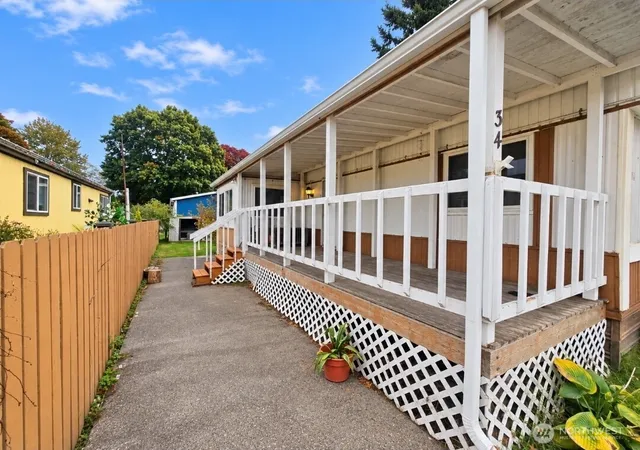 Photo 1 of Manufactured home for sale at 3001 S 288th Street #34, Federal Way, WA 98003 | MLS# NWM2594757 | Listing updated on 2026-10-15