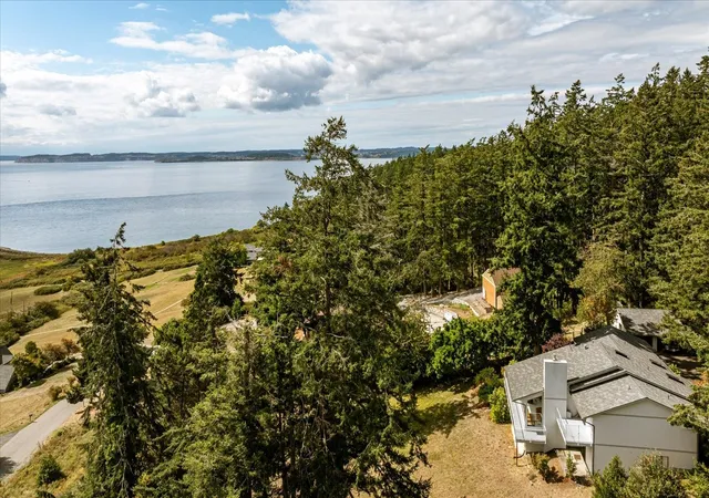 Single family home for sale at 1200 Crescent Dr, Oak Harbor, WA 98277 | MLS# NWM2594767