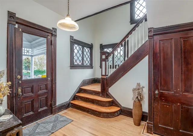 Photo 3 of Single family home for sale at 3424 N 30th Street, Tacoma, WA 98407 | MLS# NWM2594790 | Listing updated on 2026-10-20