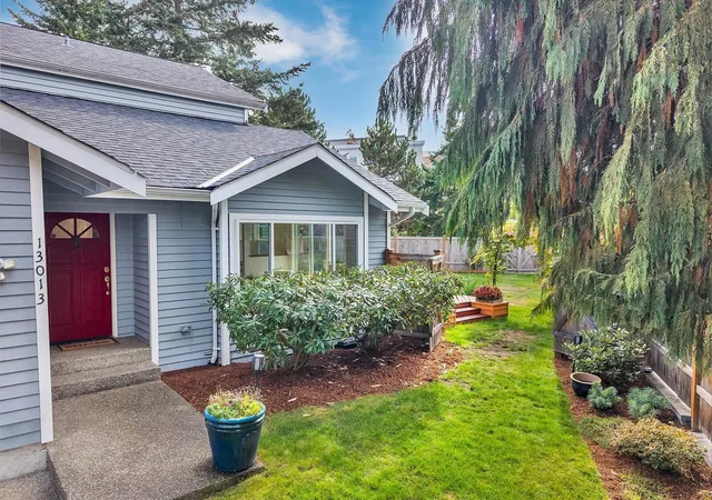 Single family home for sale at 13013 NE 70th Drive, Kirkland, WA 98033 | MLS# NWM2594794 | Listing updated on 2026-10-23