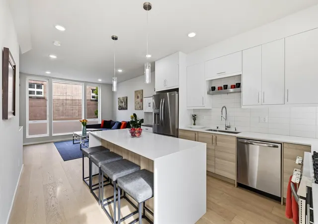Photo 3 of Townhouse for sale at 901 28th Avenue S #B, Seattle, WA 98144 | MLS# NWM2594798 | Listing updated on 2026-10-22