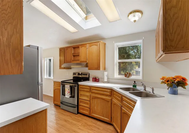Photo 2 of Manufactured home for sale at 2621 194th Avenue SW, Lakebay, WA 98349 | MLS# NWM2594801 | Listing updated on 2026-10-16