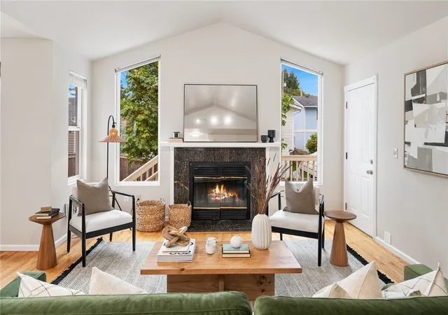 Photo 4 of Single family home for sale at 1508 SW Webster St #B, Seattle, WA 98106 | MLS# NWM2594812 | Listing updated on 2026-10-17