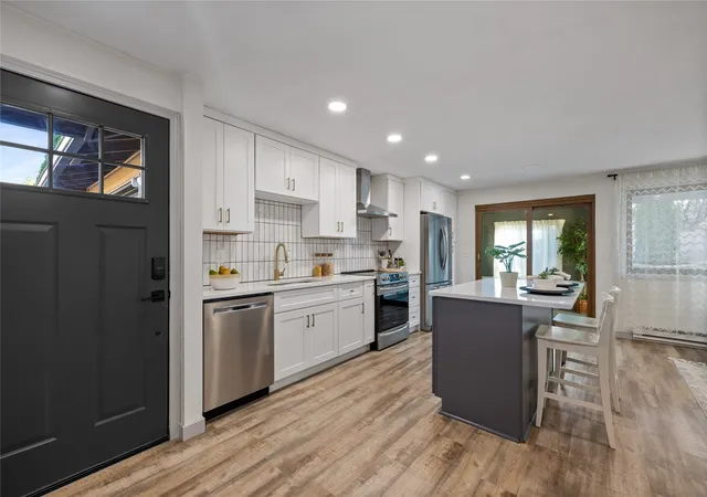 Photo 2 of Single family home for sale at 5126 N 41st Street, Tacoma, WA 98407 | MLS# NWM2594824 | Listing updated on 2026-10-23