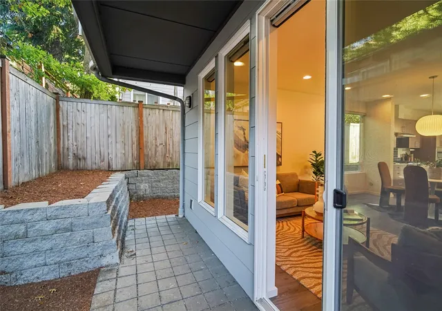 Photo 3 of Single family home for sale at 4220 6th Avenue NW, Seattle, WA 98107 | MLS# NWM2594829 | Listing updated on 2026-10-22