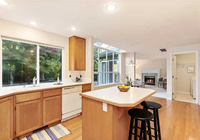 Photo 3 of Single family home for sale at 7824 Amethyst Loop Nw, Silverdale, WA 98383 | MLS# NWM2594833 | Listing updated on 2026-10-22