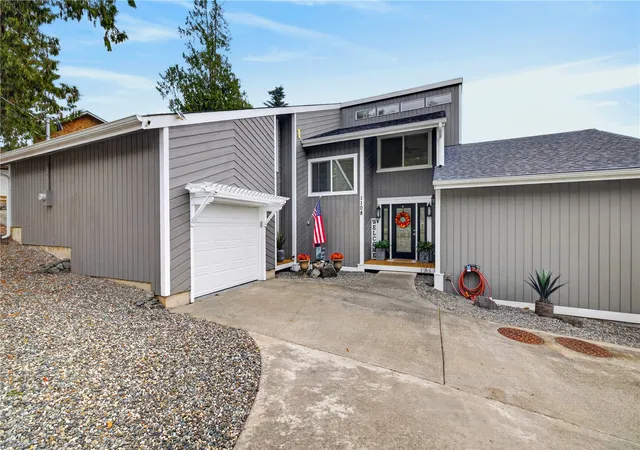 Single family home for sale at 1108 Halsey Dr, Coupeville, WA 98239 | MLS# NWM2594836