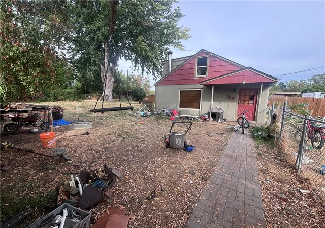 Photo 1 of Single family home for sale at 709 Ernst St, Walla Walla, WA 99362 | MLS# NWM2594840 | Listing updated on 2026-10-19