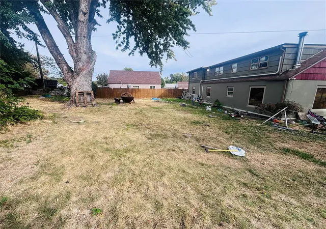 Photo 2 of Single family home for sale at 709 Ernst St, Walla Walla, WA 99362 | MLS# NWM2594840 | Listing updated on 2026-10-19