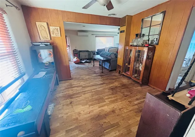 Photo 3 of Single family home for sale at 709 Ernst St, Walla Walla, WA 99362 | MLS# NWM2594840 | Listing updated on 2026-10-19