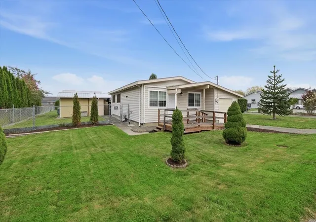 Photo 1 of Single family home for sale at 2379 E Section St, Mount Vernon, WA 98274 | MLS# NWM2594849 | Listing updated on 2026-10-17